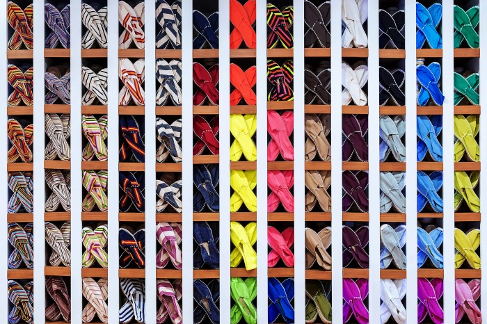 Des collections d'espadrilles pour elle et lui